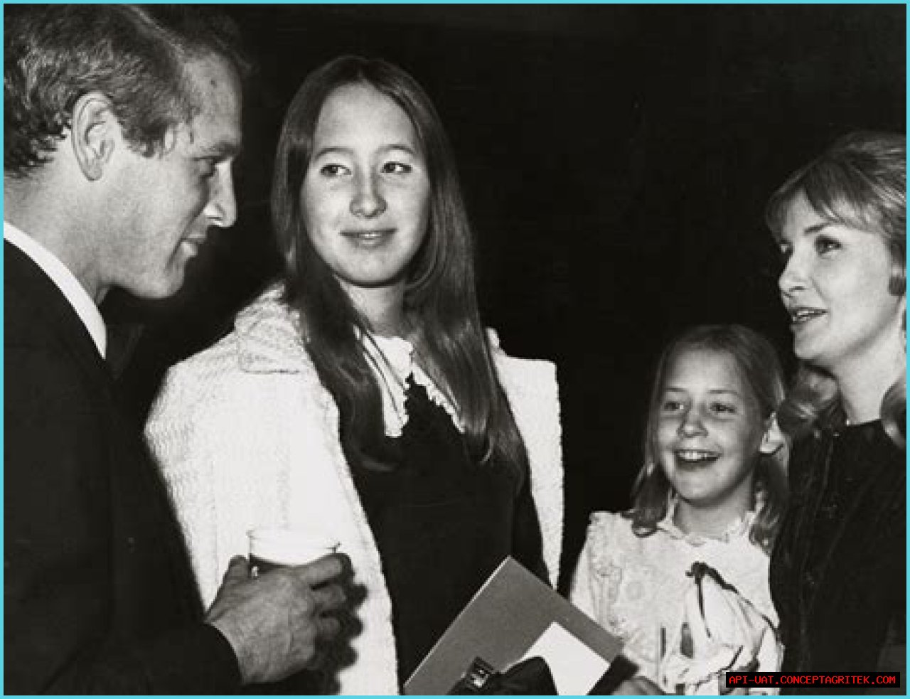 Paul Newman and Joanne Woodward's 3 Daughters Grew up into Gorgeous Ladies