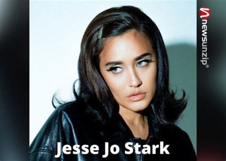 Jesse Jo Stark- Wiki, Boyfriend, Net Worth, Height, Career